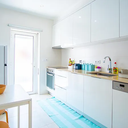 Iris Apartment